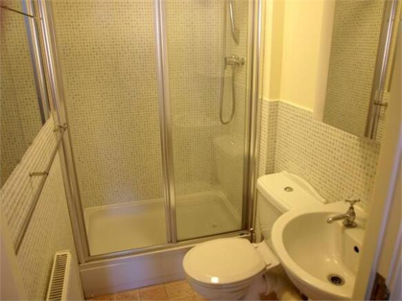 En-Suite Shower Roo