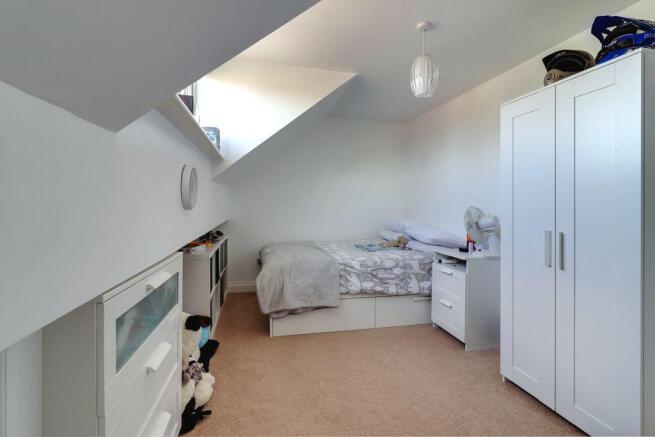 Bedroom 3 (Double)