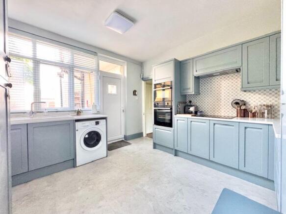 Breakfast kitchen view 2