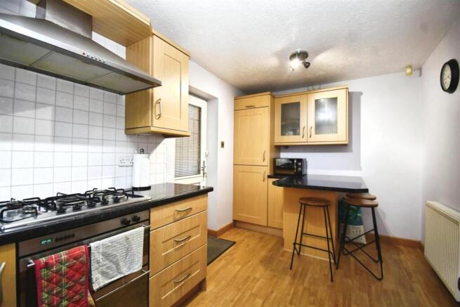 3 bed Detached for sale Image 9