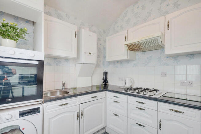 Rochford Avenue, Westcliff-on-sea, SS0 photo 5