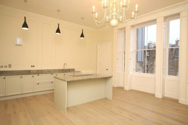 p7488_02_220hill20st