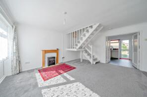 3, Linnets Way, Alton GU34 2JT