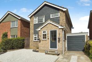 35, Bramshott Drive, Hook RG27 9EY