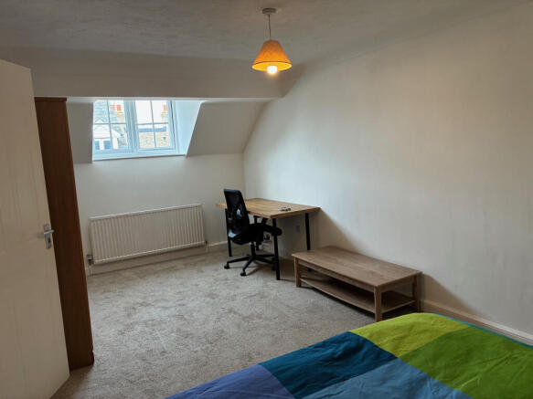 Room 1-2