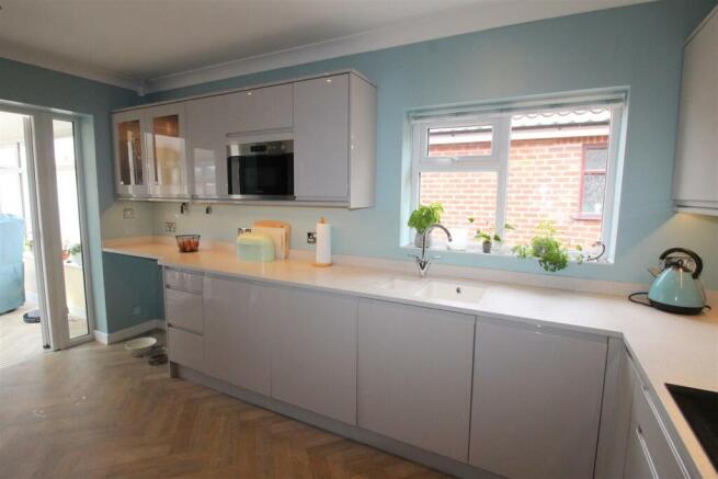 Rossendale Road, 27, kitchen 2.JPG