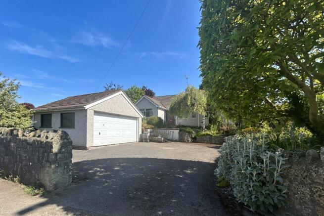 Park Road, Thornbury, BS35 photo 4