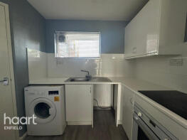 46, Hansart Way, Enfield EN2 8ND