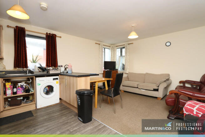 St Stephens Court, Newport photo 2