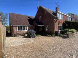 2, Old Brickyard, Rye TN31 7EE