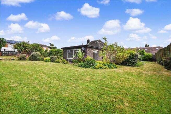 3 bed Detached to rent Image 12