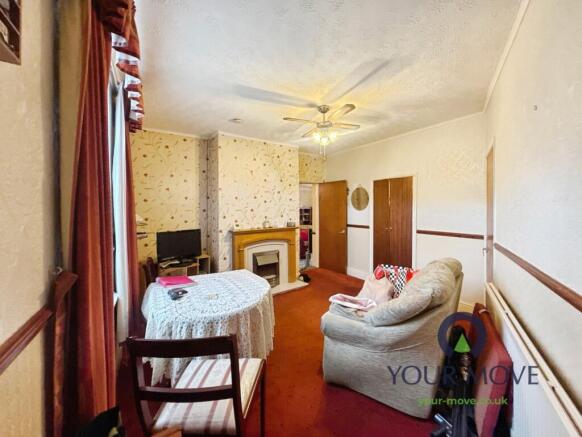 3 bed Terraced for sale Image 7