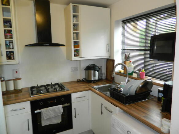 fitted kitchen