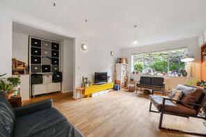 219, Upper Tulse Hill, London SW2 2NR