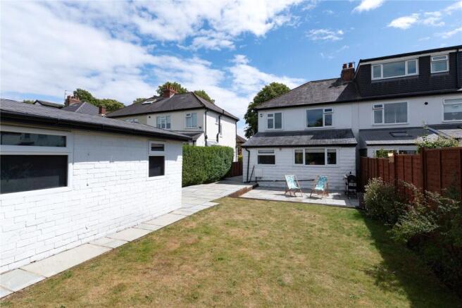 3 bed Semi-Detached for sale Image 11