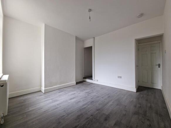 Woden Road, Wolverhampton, WV10 photo 4
