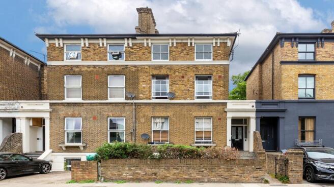 Flat C, 79 Richmond Road, Hackney, London, E8 3AA