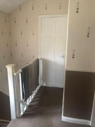 3 bed Semi-Detached for sale Image 6