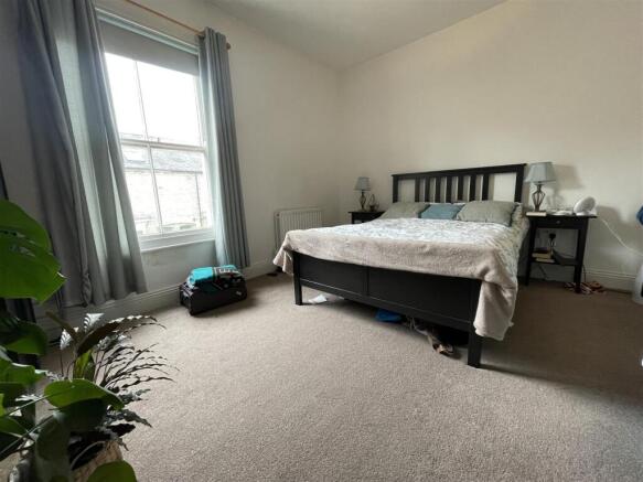 2 bed Terraced for sale Image 7