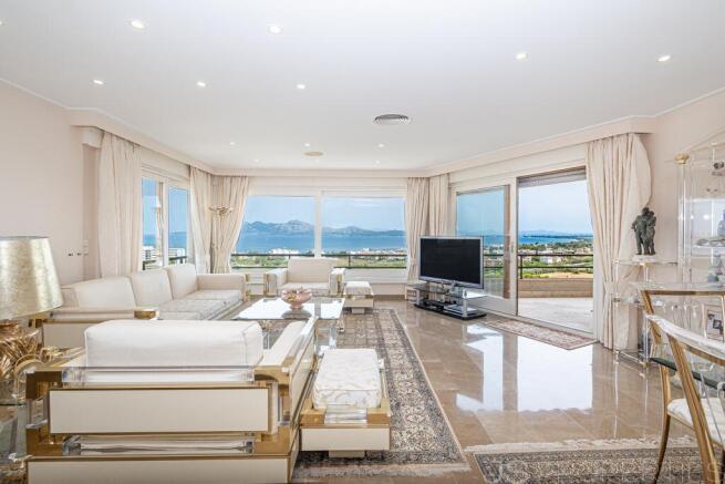 Exclusive Duplex Apartment with Panoramic Views over the Bay of Puerto Pollensa
