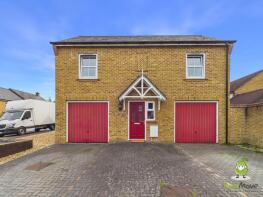 14, Brockham Grange, Hook RG27 0FT