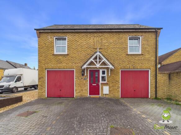 EweMove Estate Agents Basingstoke - Brockham Grang