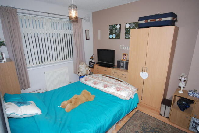 BEDROOM 1