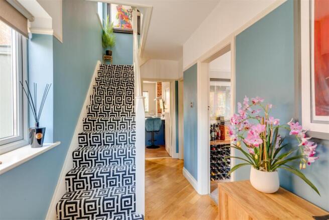 9 earls close-3.jpg