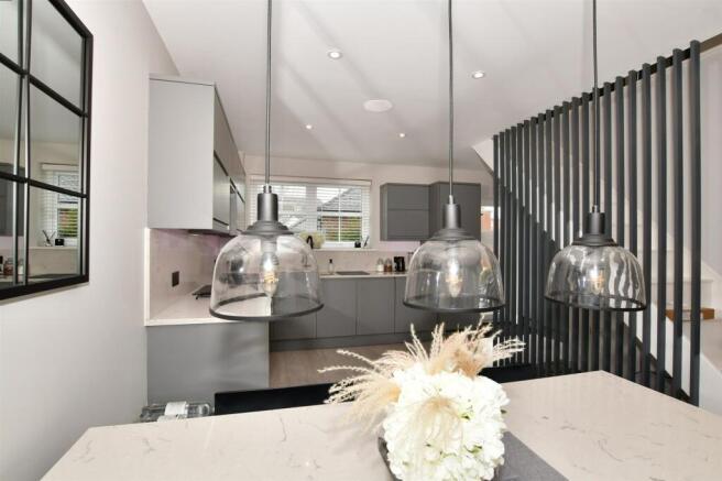 Kitchen/ Dining Area