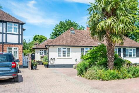 Eastdean Avenue, Epsom