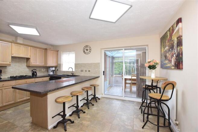 Kitchen/Breakfast Room