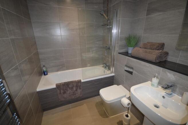 1 bed Flat to rent Image 6