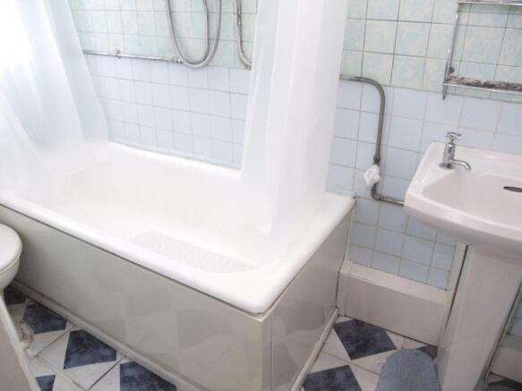 Bathroom/WC - ...