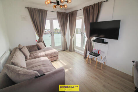 Daimler Drive, Dunstable, Bedfordshire, LU6