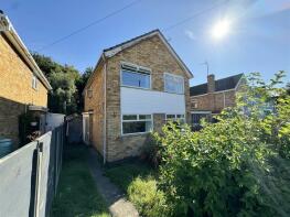 10, Roy Close, Leicester LE19 2DN