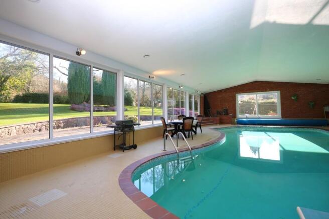 Pool & Gym