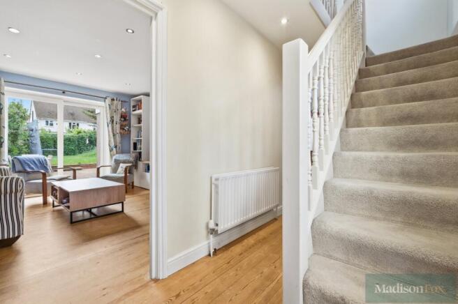 Fyfield Road, Woodford Green, IG8 photo 4