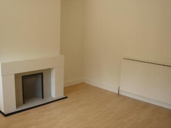 Living Room -Angle1