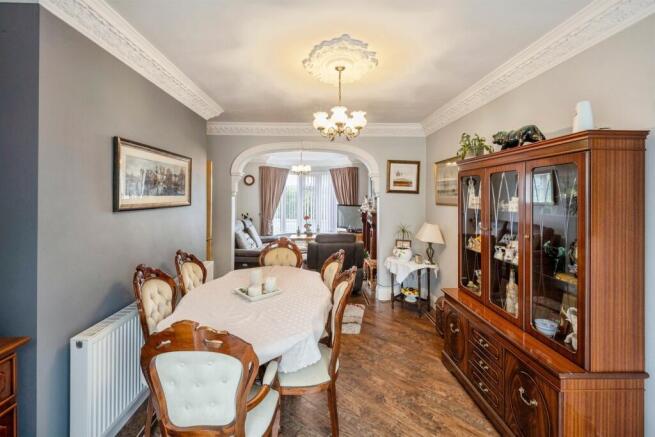 3 bed Semi-Detached for sale Image 10