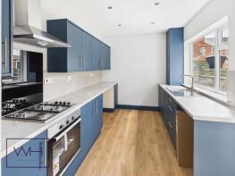 82, West End Avenue, Bentley, Doncaster DN5 9RG