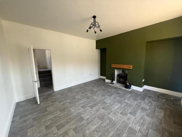 Sitting room.jpg