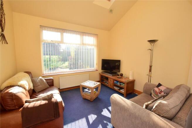 Dining Room (2)