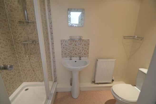 2 bed Flat to rent Image 7