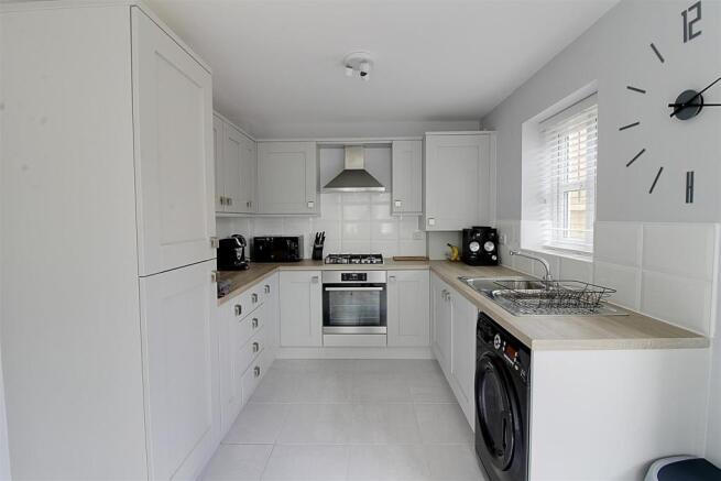 kitchen 1.jpg