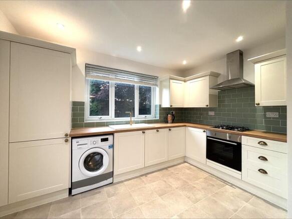 processed-960B1C8...