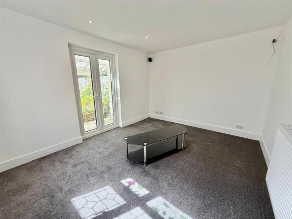 Davidson Frost-Wellings, DFW, Montgomery, Living R