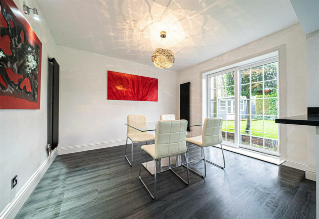 Dining kitchen