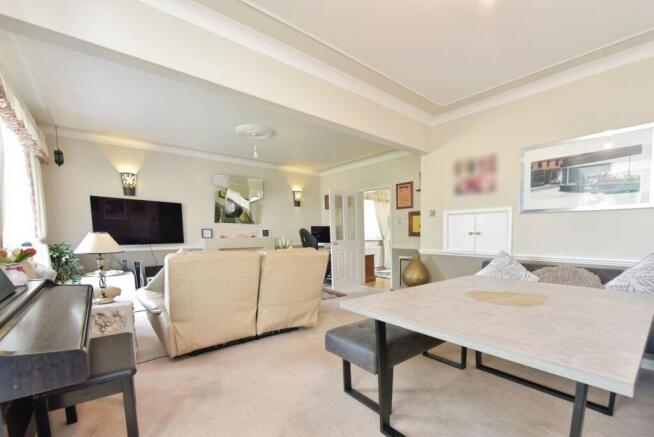 3 bed Detached for sale Image 5