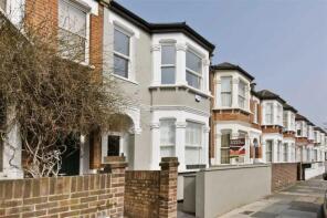 79, Vespan Road, London W12 9QG