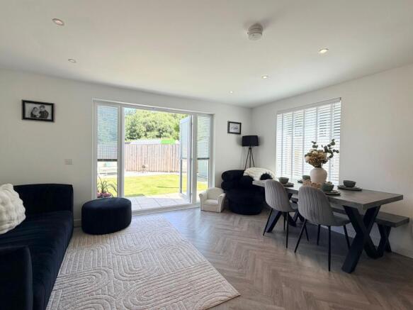 Living/Dining Room